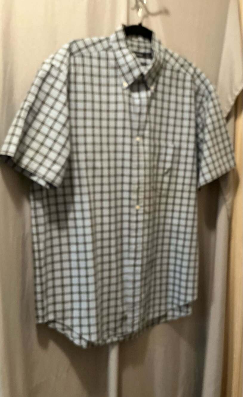 Nautica Men's Light Blue Plaid 80's Two-Ply Cotton Short Sleeve Button-Down